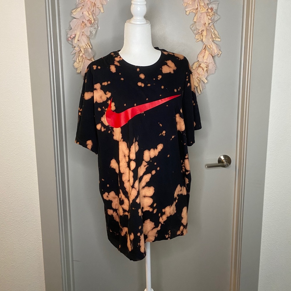 Nike bleach dyed T-shirt!